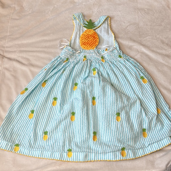 Cotton kids size 3t pineapple sundress - Picture 2 of 4